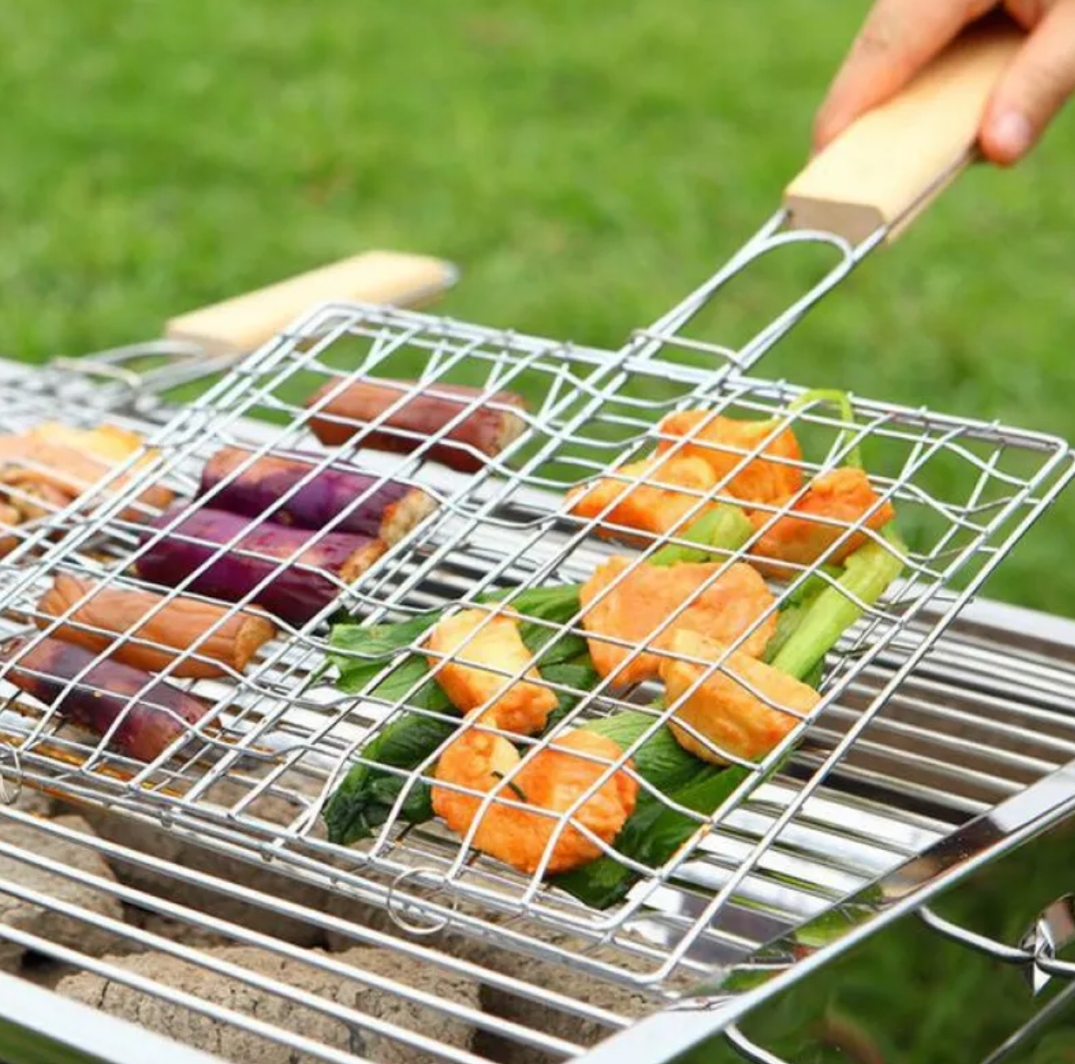Square Camp Grill with Wooden Handle